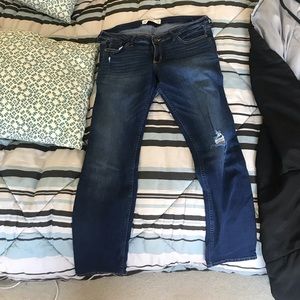 Hollister jeans